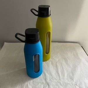 2 TAKEYA GLASS WATER BOTTLE WITH SILICONE SLEEVE